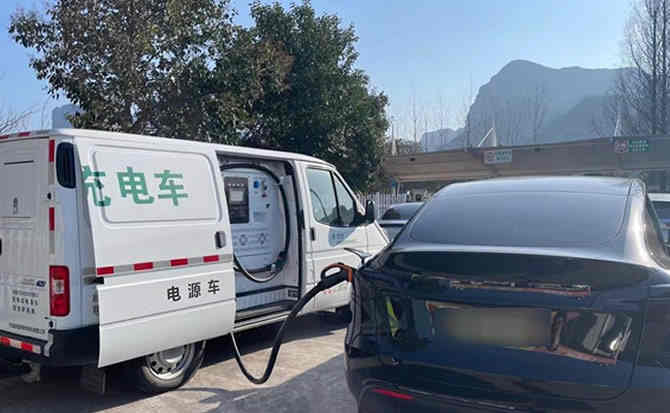 南湖区汽车搭电